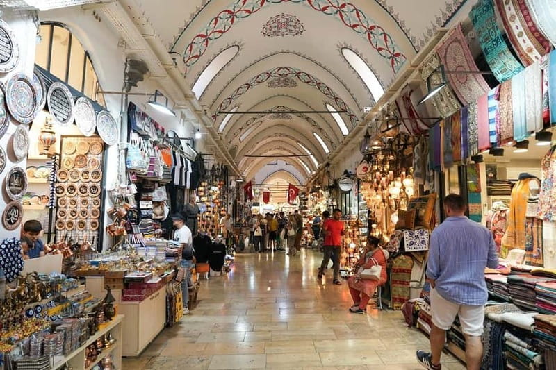 Istanbul: Full Day Private Guided Tour for Iconic Landmarks - Basilica Cistern, the subterranean palace with Medusa heads