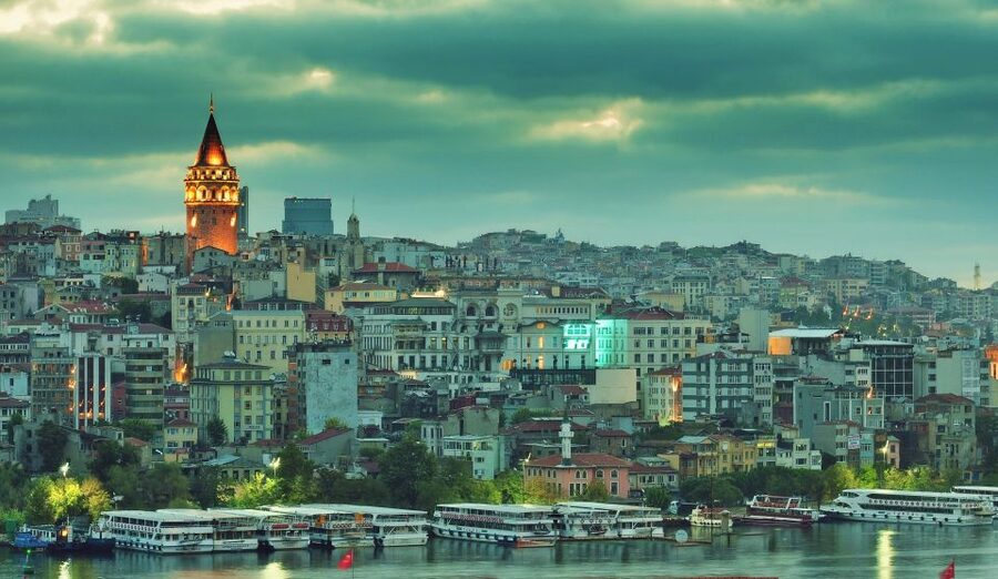 Istanbul: Galata District Walking Tour - Galata Bridge and Golden Horn: the view that ties the whole walk together