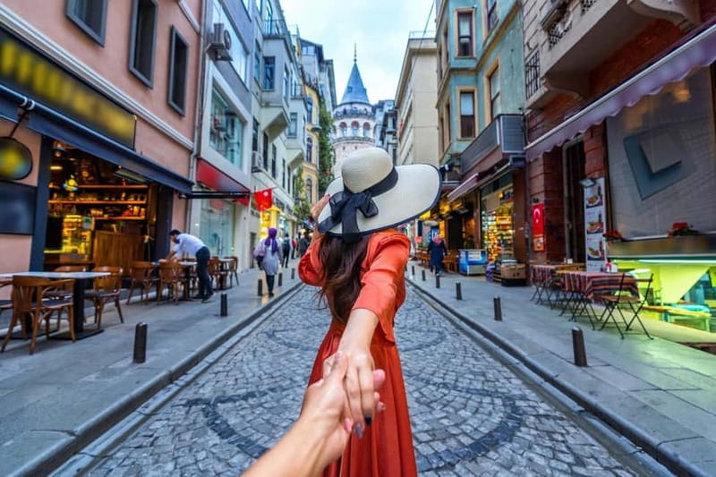 Istanbul: Galata, Taksim, Istiklal & Karaköy Walking Tour - Meeting at Caribou Coffee, Then Getting Oriented Fast