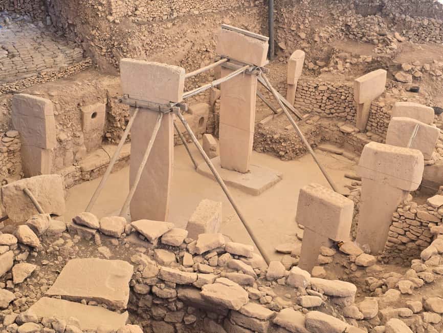 Istanbul: Gobeklitepe and Harran Day Trip - Harran Town Visit: Beehive Houses and the Slow Feel of Old Streets