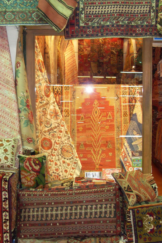 Istanbul: Grand Bazaar Shopping Experience with a Local - Bargaining skills, taught in a way that feels practical