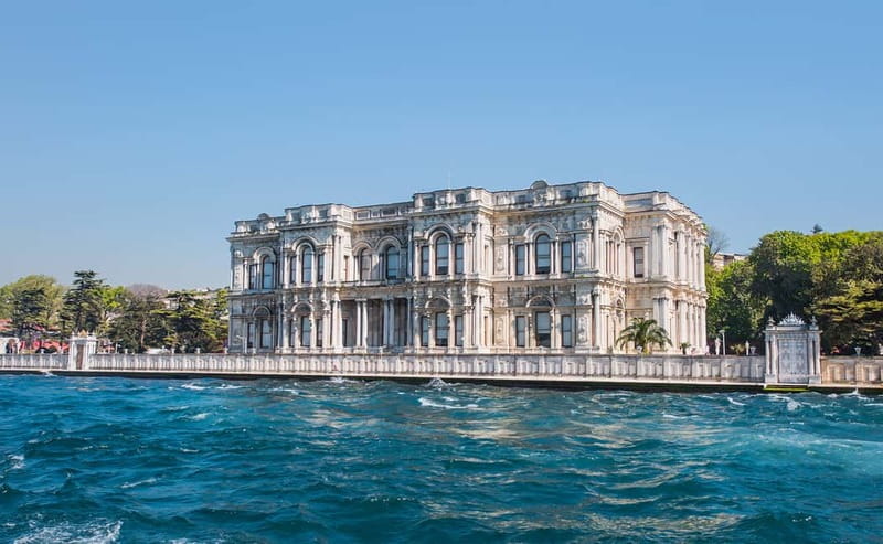 Istanbul: Guided Bosphorus Cruise & Golden Horn Bus Tour - The Bosphorus Cruise: Your Two-Continent Finale