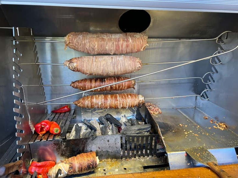 Istanbul: Guided Food Tour with Ferry Ride and Tastings - Kadıköy tastings, markets, and why locals shop there