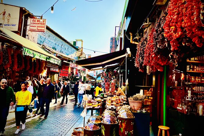 Istanbul Guided Street Food Tour Around European and Asian Sides - Breakfast at Eminönü: Kaymak, Cheese, Simit, and Menemen