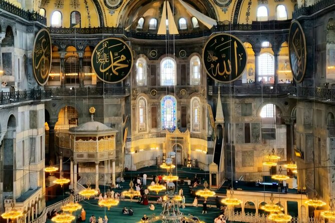 Istanbul Guided Tour: Hagia Sophia, Basilica Cistern and More! - Start at the German Fountain, then follow the story through time