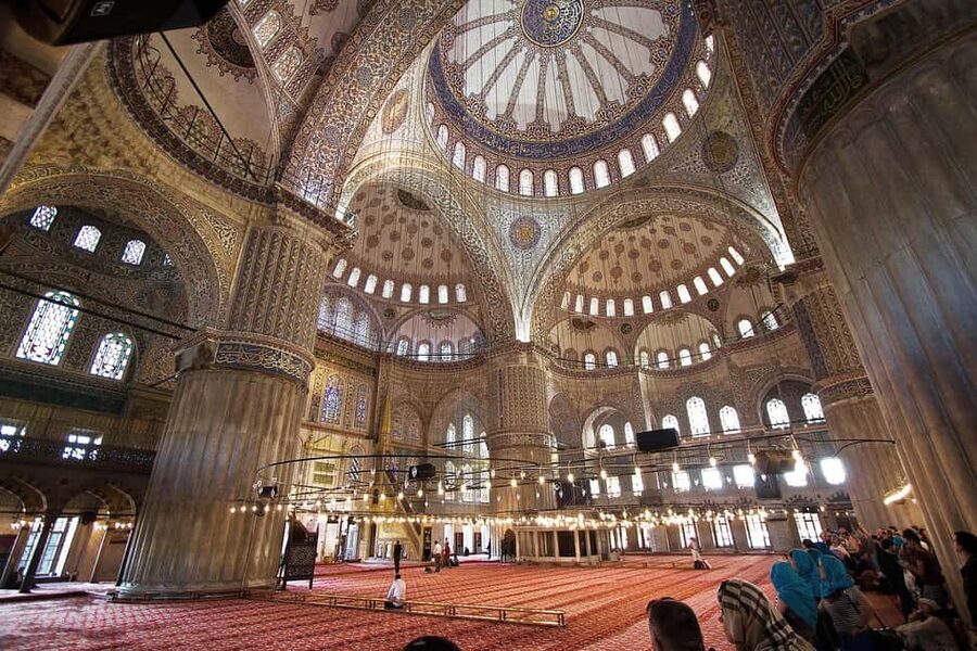 Istanbul: Hagia Sophia and Blue Mosque Tour with Tickets - The biggest payoff: guides who keep the story moving