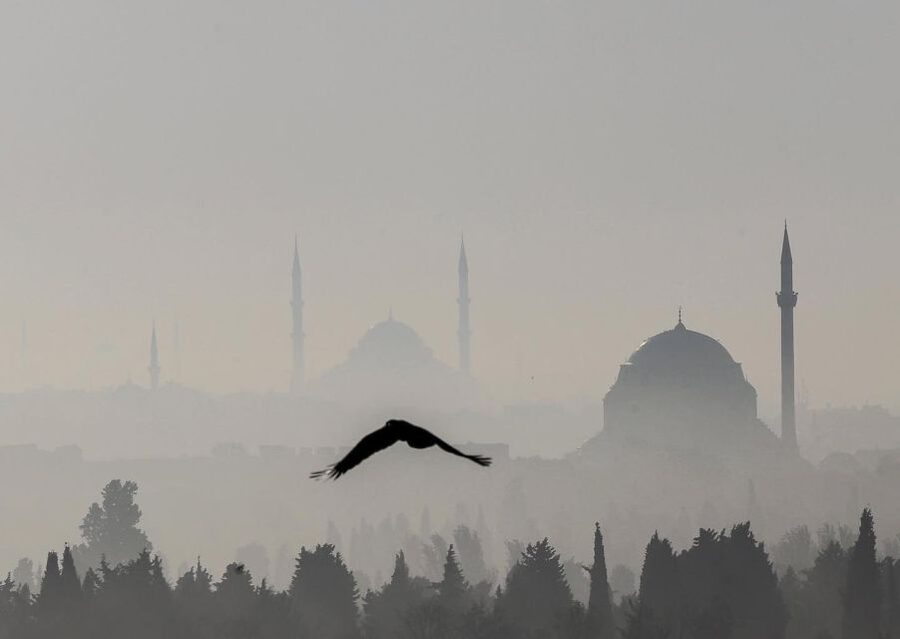Istanbul: Hagia Sophia, Blue Mosque, Cistern & Bazaar Tour - Quick hits you can use right away