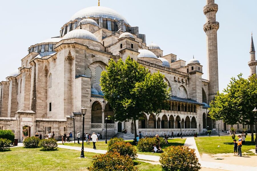Istanbul: Hagia Sophia, Blue Mosque, Suleymaniye Mosque Tour - Why This 4-Hour Mosque Walk Works So Well