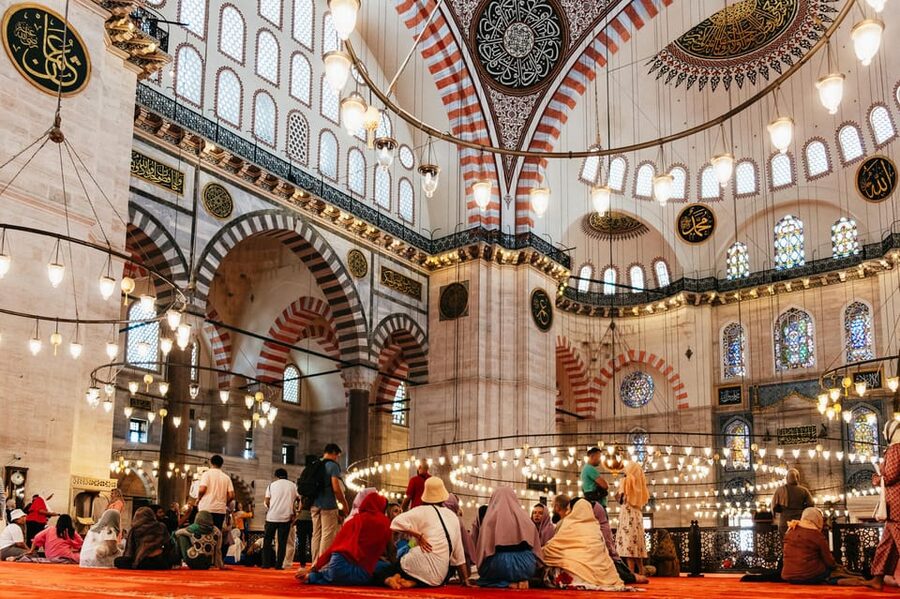 Istanbul: Hagia Sophia, Blue Mosque, Suleymaniye Mosque Tour - Price and the Real Value of Skip-the-Line