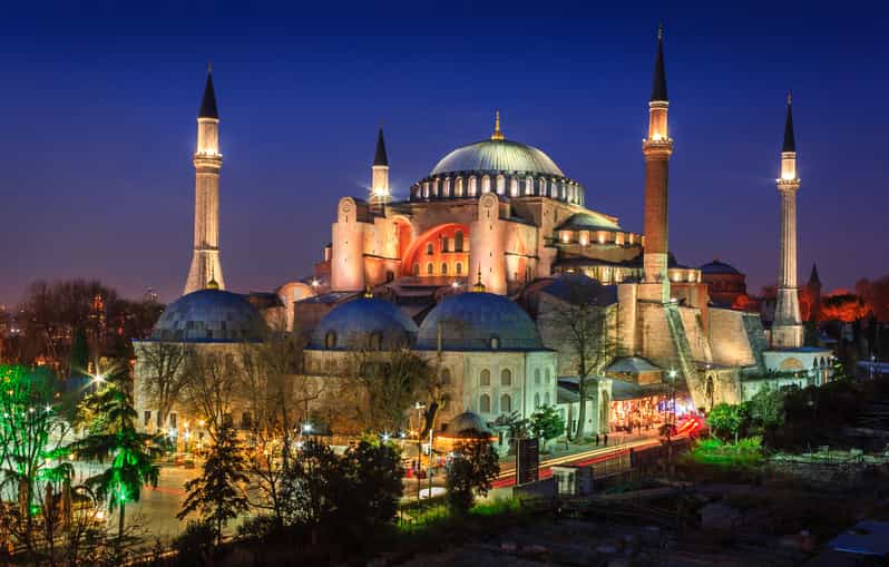 Istanbul: Hagia Sophia Skip-the-Line Ticket with Audio Tour - Private tour option: when it is worth paying extra