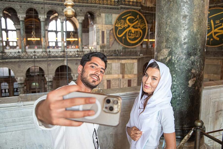 Istanbul: Hagia Sophia Tour with Skip-the-Line Entry Ticket - Upper Galleries, Mosaics, and Calligraphy: Where You’ll Want Extra Time