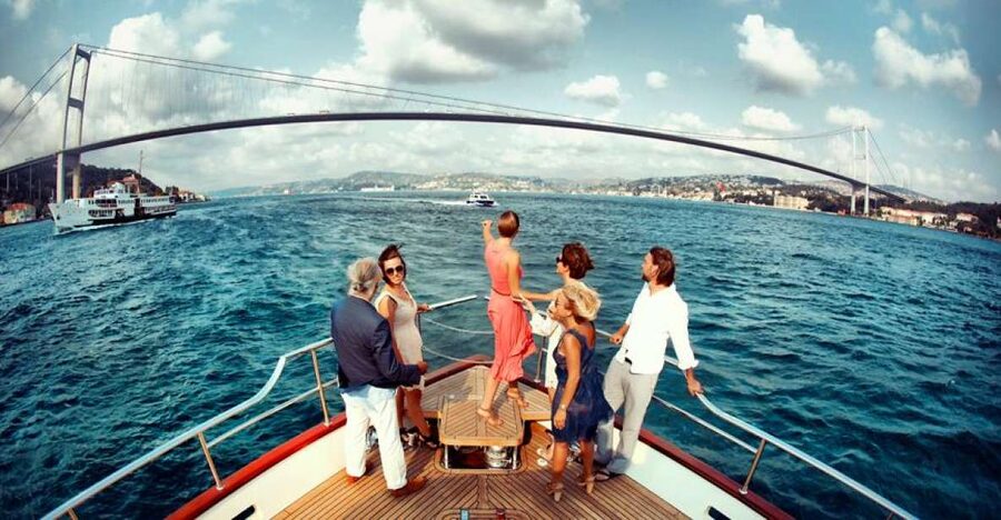 Istanbul: Half-Day Cruise and Cable Car to Pierre Loti Hill - Key Things That Make This Tour Worth Your Time