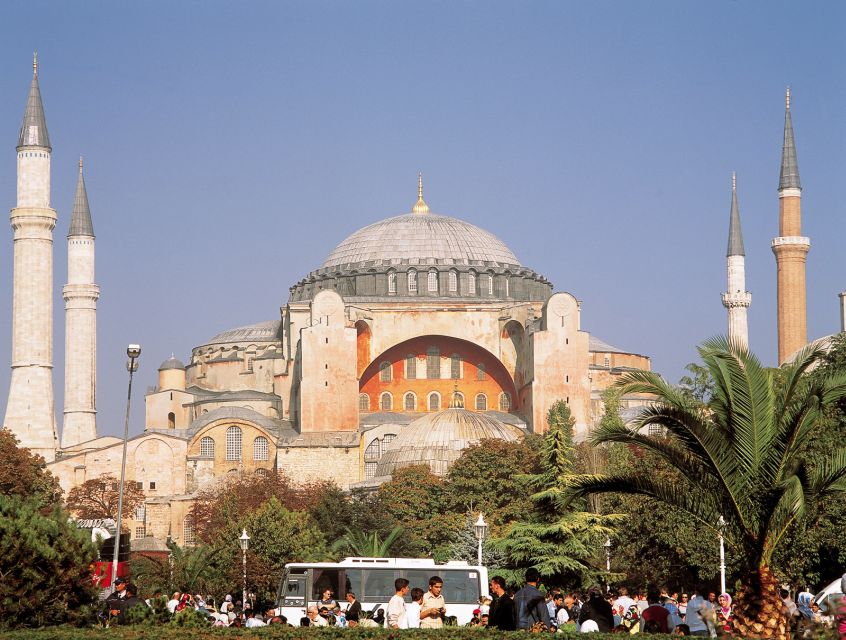 Istanbul: Half-Day Morning Hagia Sophia & Blue Mosque Tour - Should you book the Istanbul Hagia Sophia and Blue Mosque half-day tour?
