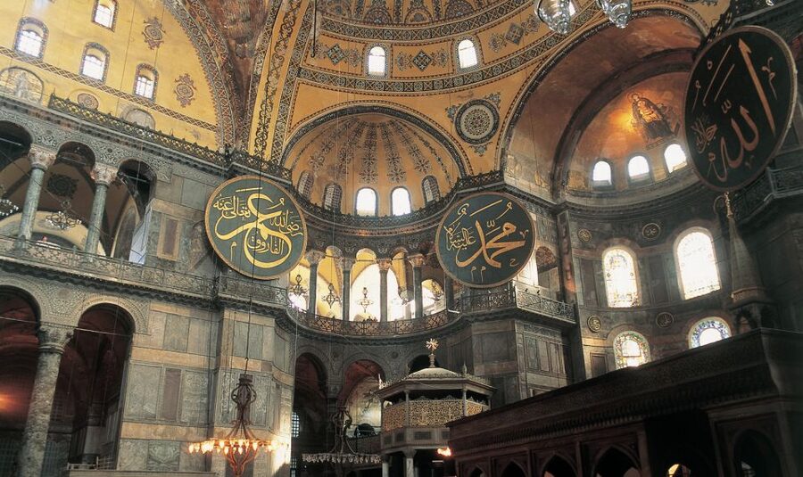 Istanbul: Half-Day Morning Hagia Sophia & Blue Mosque Tour - Sultanahmet morning plan: Hagia Sophia, Blue Mosque, and the Hippodrome
