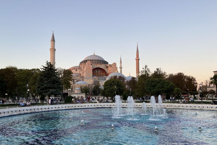 Istanbul: Half-Day Morning Hagia Sophia & Blue Mosque Tour - The optional handicrafts presentation: how to stay in control of your time