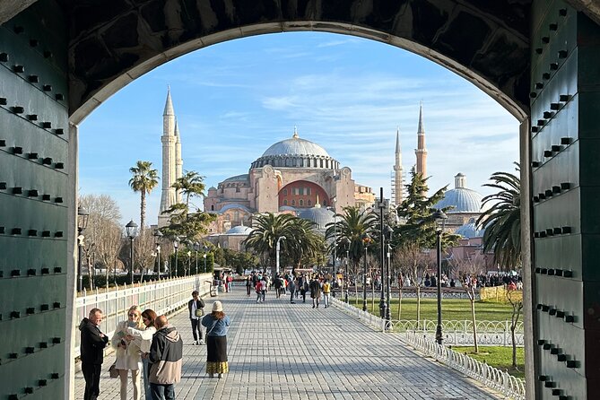 Istanbul Highlights Blue Mosque, Hagia Sophia, Cisterns and More! - Grand Bazaar and Divanyolu Street: The Maze, With a Map