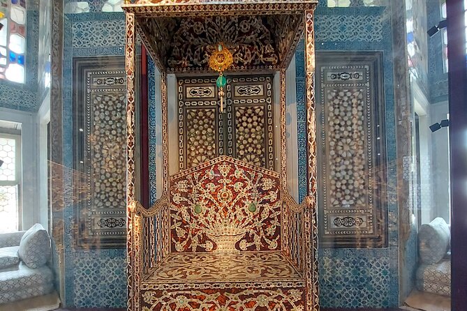 Istanbul Highlights! Blue Mosque, Hagia Sophia, Topkapı and More! - Hagia Sophia Grand Mosque: what you should notice inside