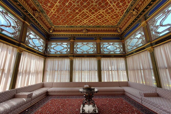 Istanbul Highlights! Blue Mosque, Hagia Sophia, Topkapı and More! - Nakkaş Oriental Rugs and Textiles: craft, history, and the sales reality