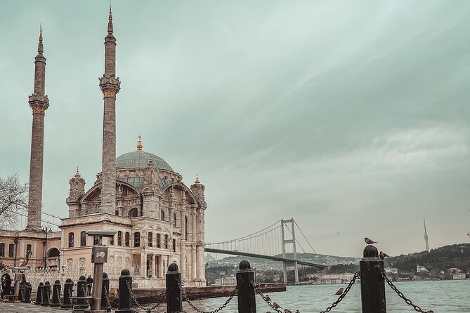 Istanbul Highlights: Small-Group Tour with a Local Expert - Tuesday-only swap: Dolmabahçe Palace for late-Ottoman glamour