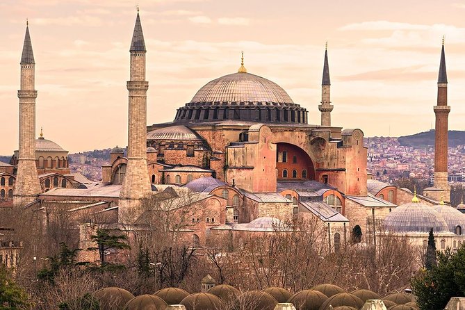 Istanbul Historical Tour with Guide, Lunch and Transfers - Topkapi Palace: imperial rooms, treasury highlights, and the harem add-on