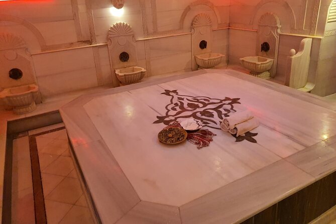 Istanbul : Historical Turkish Bath Experience in Old City - Where the experience feels authentic, and where it can feel crowded