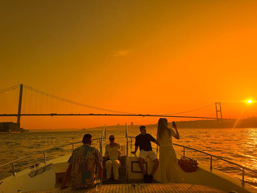 Istanbul: Morning or Sunset Cruise with Guide and Snacks - Small practical tips so your cruise runs smoothly