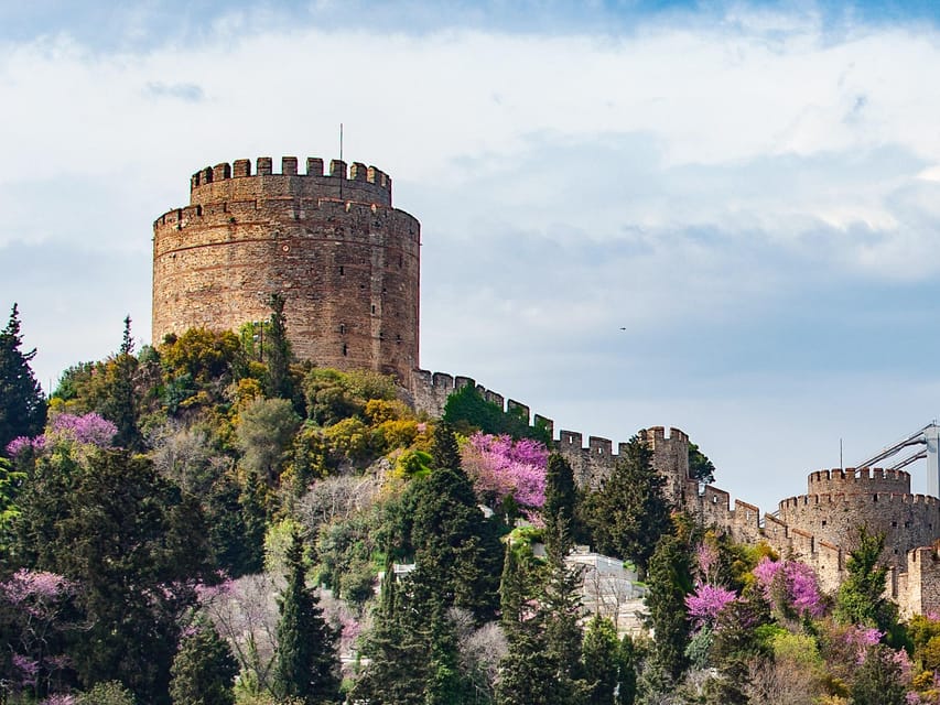 Istanbul: Morning or Sunset Cruise with Guide and Snacks - The itinerary, stop by stop: what each waterfront moment gives you