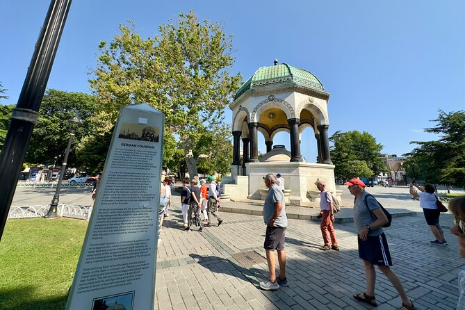 Istanbul Old City: Basilica Cistern - Blue Mosque - Grand Bazaar - Basilica Cistern: The queue-skip move and the Medusa moment