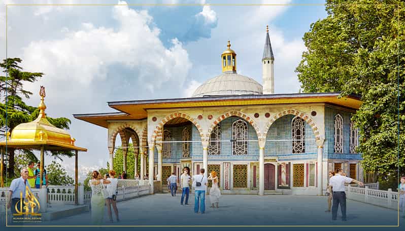 Istanbul: Old City Full-Day Tour -(Entry Fees Inculucing) - The big idea: an 8-hour old-city loop that saves decision fatigue