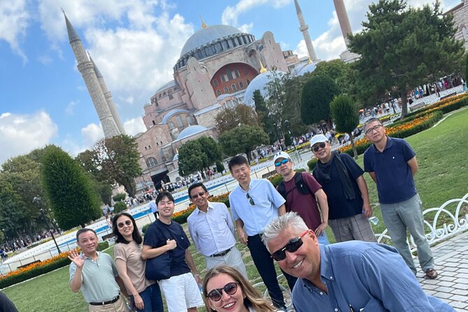 istanbul old city private tour - Topkapi Palace and Harem: 25 sultans, 380 years, and a maze of stories