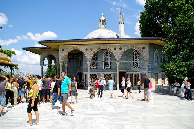 Istanbul: Old Town, Blue Mosque, Hippodrome & Hagia Sophia - The Guide Factor: What You Gain, and What Can Trip You Up