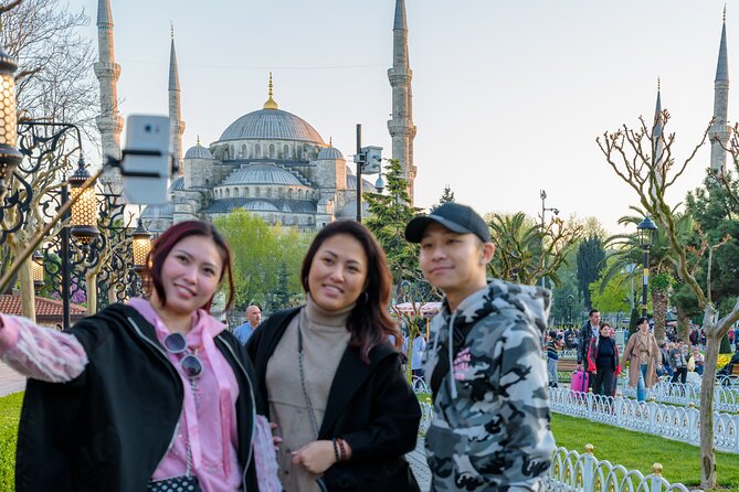 Istanbul: Old Town, Blue Mosque, Hippodrome & Hagia Sophia - Hippodrome in a Short Stop: Fast Context for a Big Site