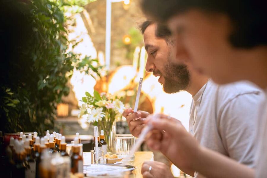 Istanbul: Perfume Making Workshop with Snacks and Drinks - Should you book it or skip it?