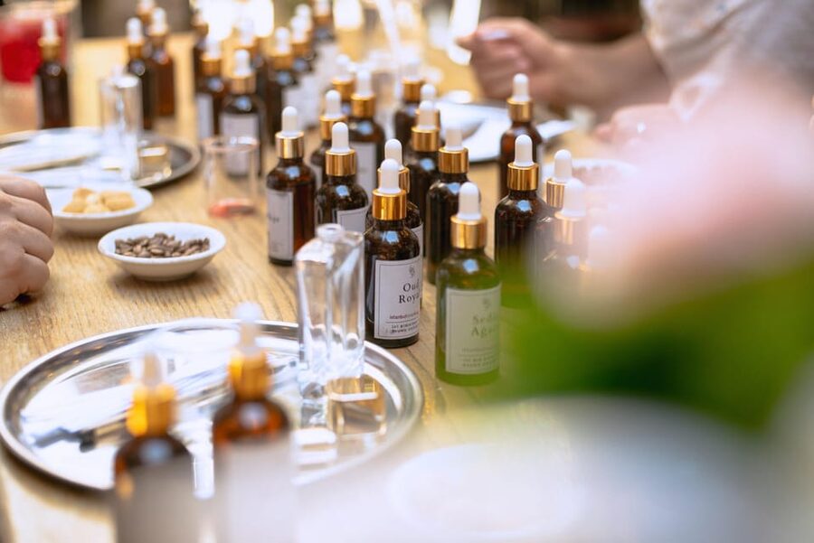 Istanbul: Perfume Making Workshop with Snacks and Drinks - Practical tips for getting the best scent (without overthinking it)