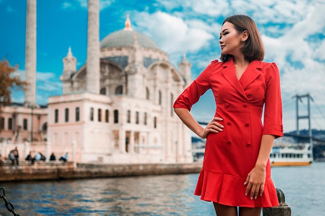 Istanbul Photoshoot Tours - What the Photographer Actually Does During Your Session
