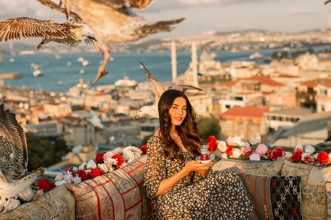 Istanbul Photoshoot Tours - Timing and Light: Why Your Start Time Can Make or Break Photos