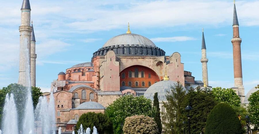 Istanbul Port: City Sights Tour for Cruise Ship Passengers - Sultanahmet Square: your 20-minute orientation moment