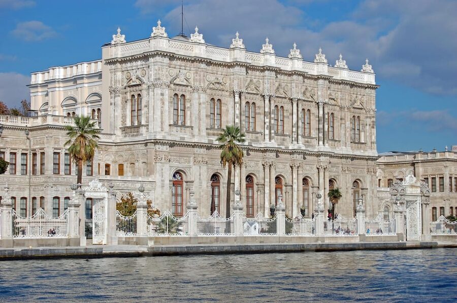 Istanbul: Private Old City Tour with Bosphorus Cruise - Grand Bazaar plus Spice Market: a market stop that won’t feel like aimless wandering