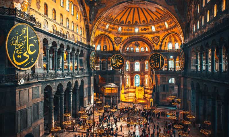 Istanbul: Private Sightseeing Tour in Multiple Languages - Starting at German Fountain, then into the Hippodrome area