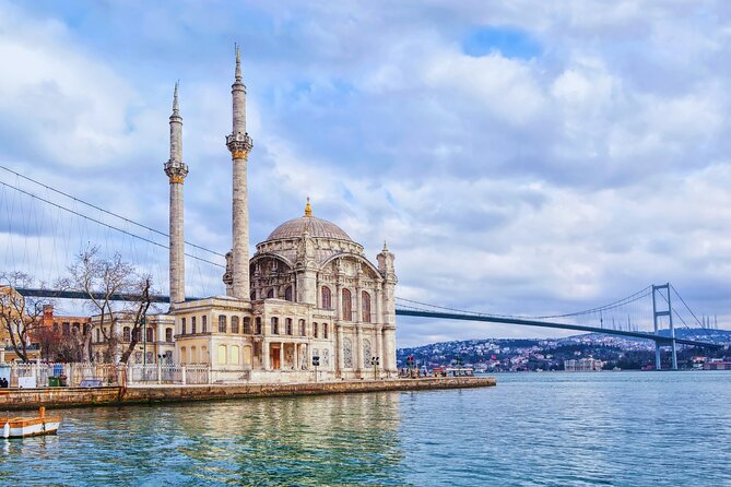 Istanbul Private Yacht Tour - 2 Hours - Why a 2-hour private yacht works so well in Istanbul