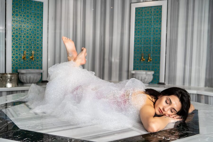Istanbul: Public, Private or VIP Hammam & Spa in Old City - Public, private, or VIP, and what privacy really means