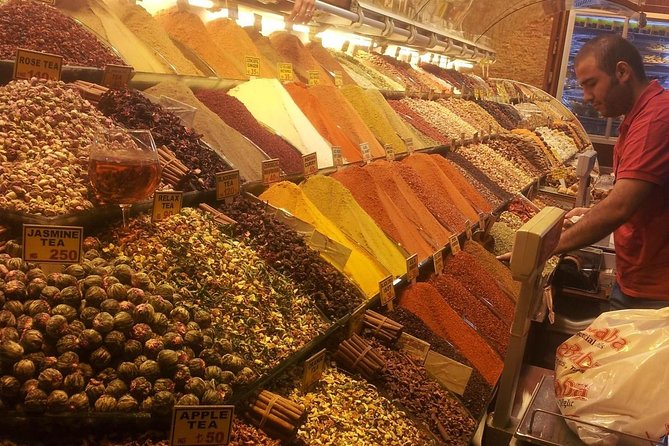 Istanbul Shore Excursion: Small-Group Bosphorus Cruise and Istanbul Egyptian Bazaar - Egyptian Spice Bazaar: what 45 minutes buys you