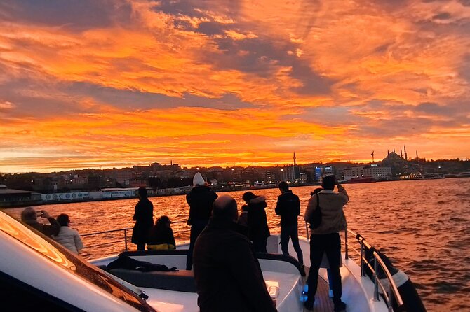 Istanbul Sunset Cruise on the Bosphorus - Guides and the Quality of the Commentary