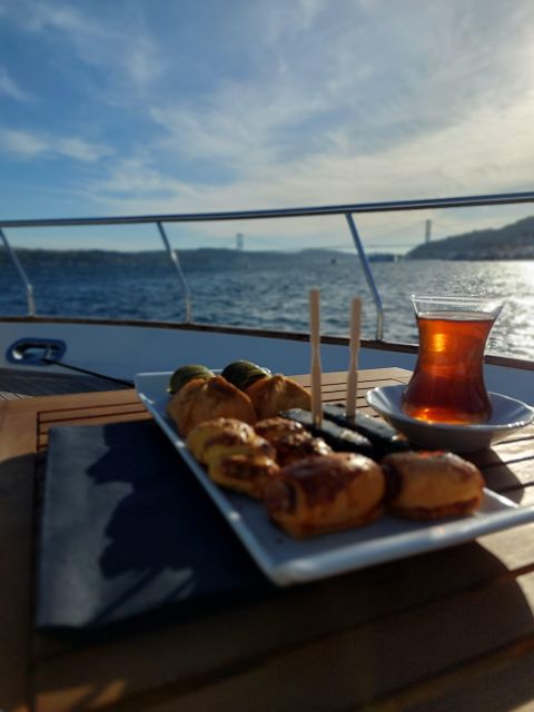 Istanbul: Sunset Yacht Cruise on the Bosphorus with Transfer - Inside the 25-meter yacht: what comfort and included food add up to