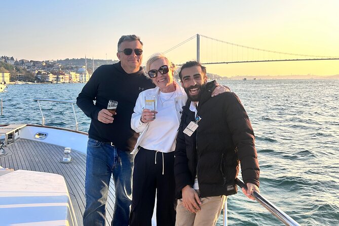 Istanbul Sunset Yacht Cruise on the Bosphorus with Transfers - Who this cruise is best for