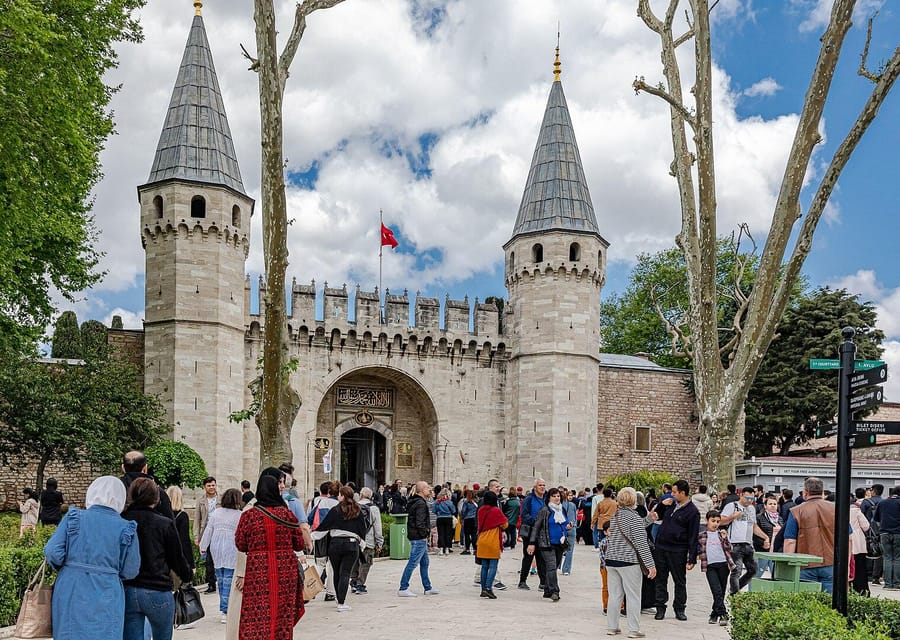 Istanbul: Top Museums Guided Pass - Price and logistics you can actually use