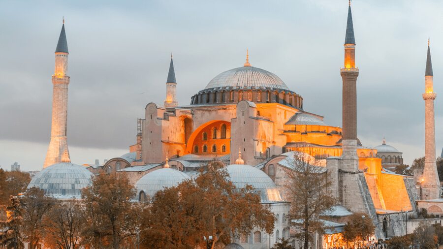Istanbul: Top Museums Guided Pass - Starting point: BUSFORUS Istanbul and how the day flows