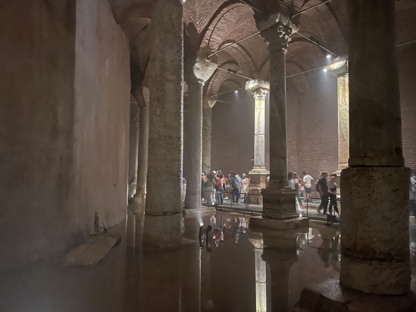 Istanbul: Topkapi, Hagia Sophia and Basilica Cistern Tour - Key things that make this tour worth it