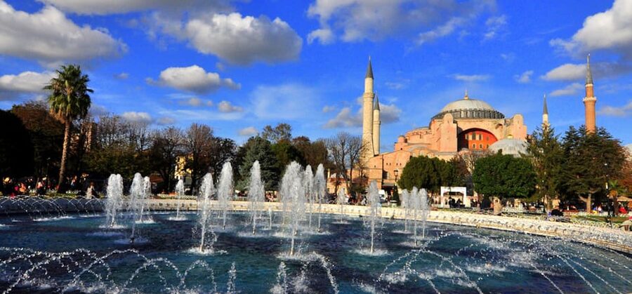 Istanbul: Topkapi, Hagia Sophia and Basilica Cistern Tour - Hagia Sophia Skip-the-Line: Church, Mosque, and One Crazy Dome