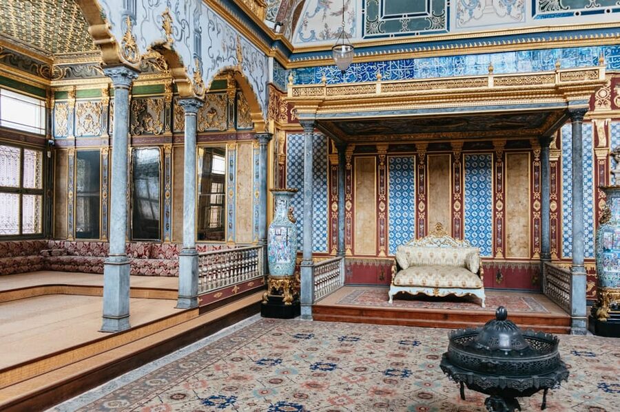 Istanbul: Topkapi Palace and Harem Guided Tour with Ticket - Pace and comfort: how 3 hours feels inside Topkapi